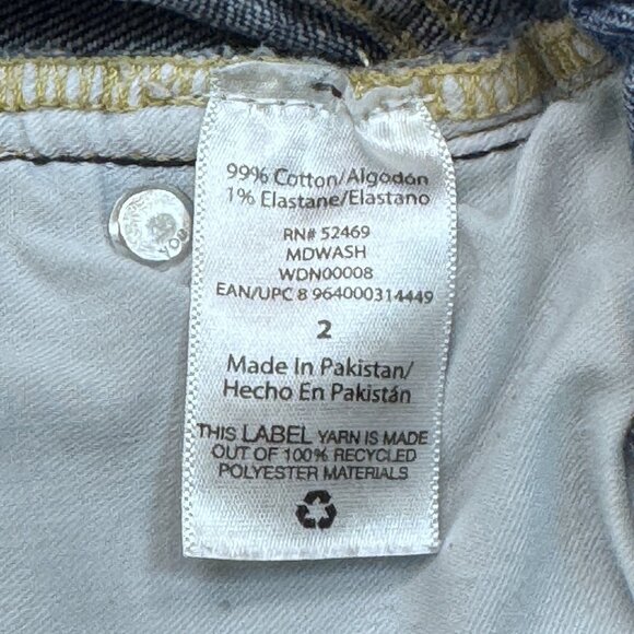 Free Assembly Womens Size 2 Blue Denim 90s Straight Jeans Mid Rise 5 Pockets - Picture 8 of 14